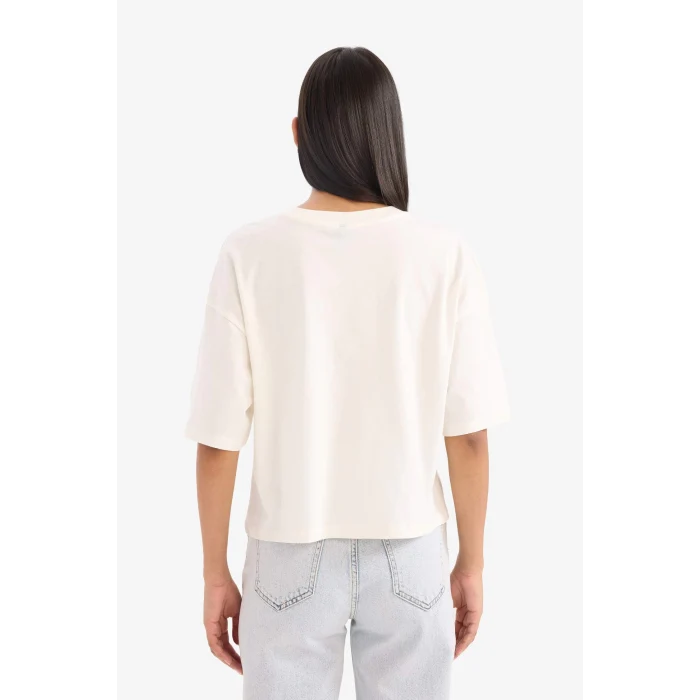 Defacto E5148 Ekru Oversize Geniş Kalıp Bisiklet Yaka Baskılı Penye Kısa Kollu Tişört