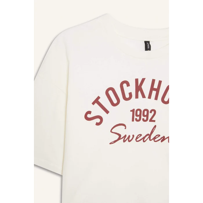 Defacto E5148 Ekru Oversize Geniş Kalıp Bisiklet Yaka Baskılı Penye Kısa Kollu Tişört