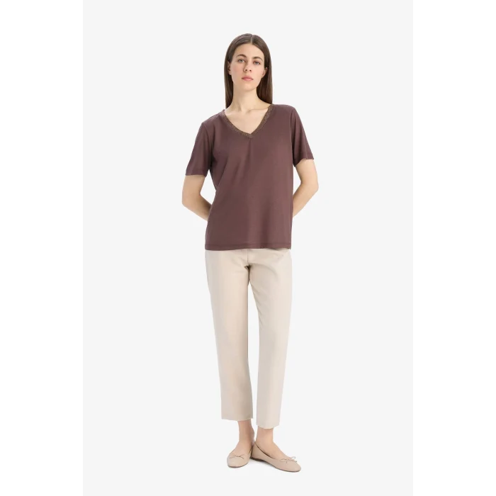 Defacto K5057 Kahve Regular Fit V Yaka Basic Düz Kısa Kollu Tişört