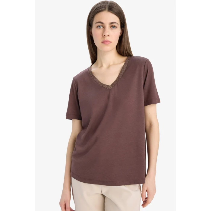 Defacto K5057 Kahve Regular Fit V Yaka Basic Düz Kısa Kollu Tişört