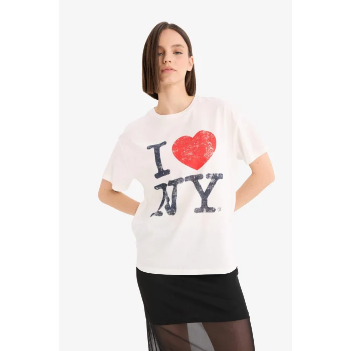 Defacto F0654 Beyaz Coool I Love NY Oversize Geniş Kalıp Bisiklet Yaka Baskılı Kısa Kollu Tişört
