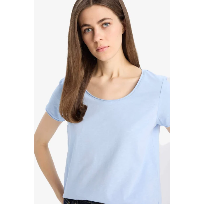 Defacto K1508 Mavi Regular Fit Yuvarlak Yaka Basic Düz Kısa Kollu Tişört