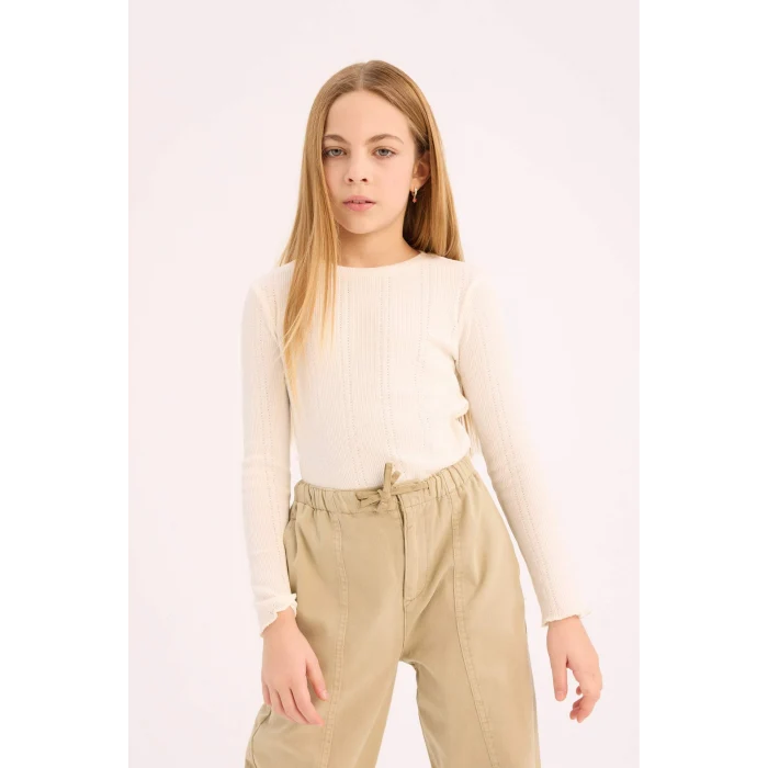 Defacto D9234 Beyaz Kız Çocuk Slim Fit Dar Kesim Bisiklet Yaka Uzun Kollu Tişört