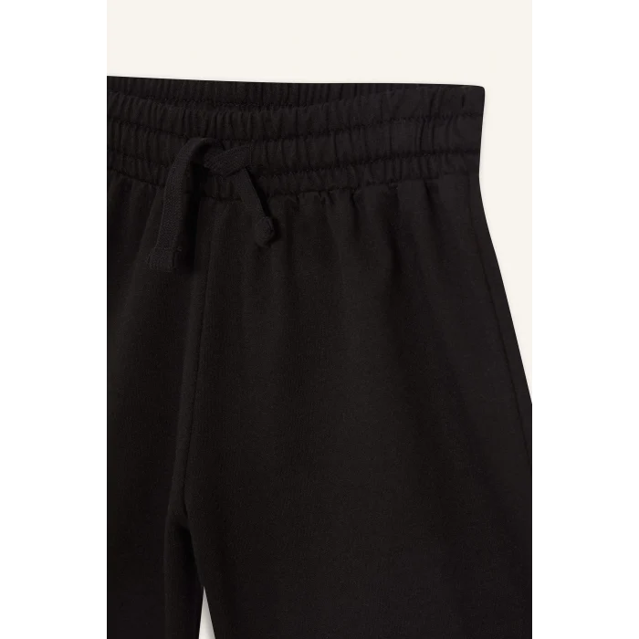 Defacto D9058 Siyah Kız Çocuk Relax Fit Beli Lastikli Basic Düz Şort