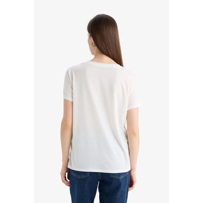 Defacto E5061 Ekru Regular Fit Bisiklet Yaka Baskılı Kısa Kollu Tişört