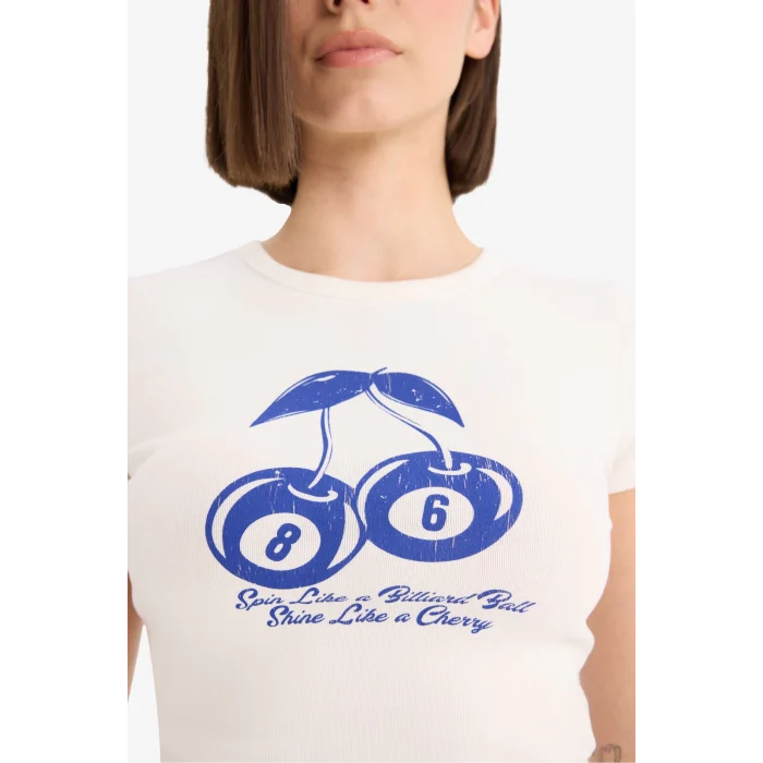 Defacto E8476 Beyaz Coool Fitted Bisiklet Yaka Baskılı Ribana Kısa Kollu Tişört