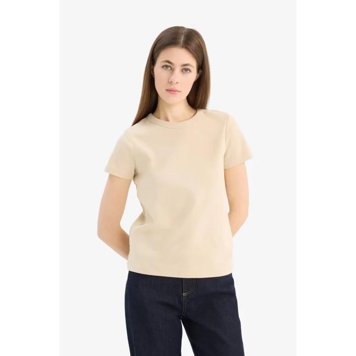 Defacto E5451 Bej Regular Fit Bisiklet Yaka Basic Düz Kısa Kollu Tişört