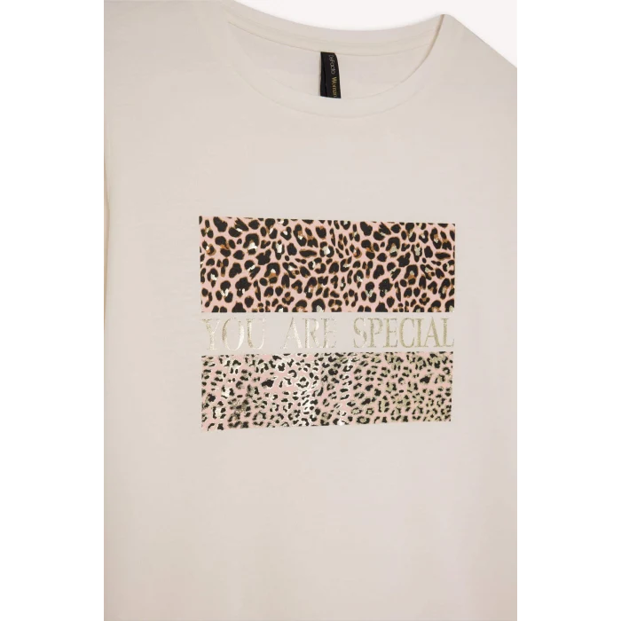 Defacto D8925 Ekru Regular Fit Bisiklet Yaka Leopar Baskılı Kısa Kollu Tişört