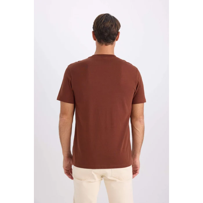 Defacto V7699 Kahve %100 Pamuk New Regular Fit Bisiklet Yaka Basic Düz Kısa Kollu Tişört