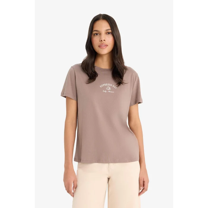 Defacto F2093 Kahve Relax Fit Bisiklet Yaka Baskılı Penye Kısa Kollu Tişört