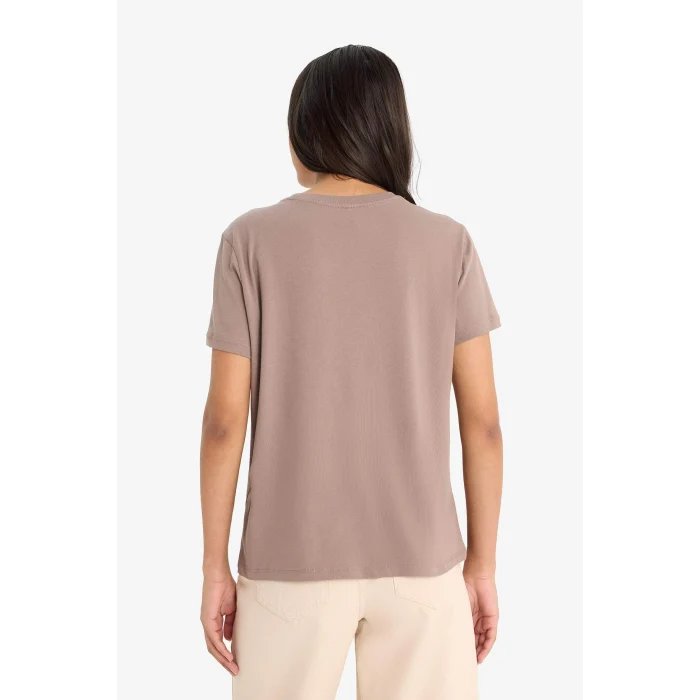Defacto F2093 Kahve Relax Fit Bisiklet Yaka Baskılı Penye Kısa Kollu Tişört