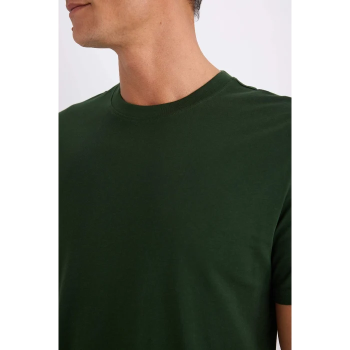 Defacto V7699 Yeşil %100 Pamuk New Regular Fit Bisiklet Yaka Basic Düz Kısa Kollu Tişört