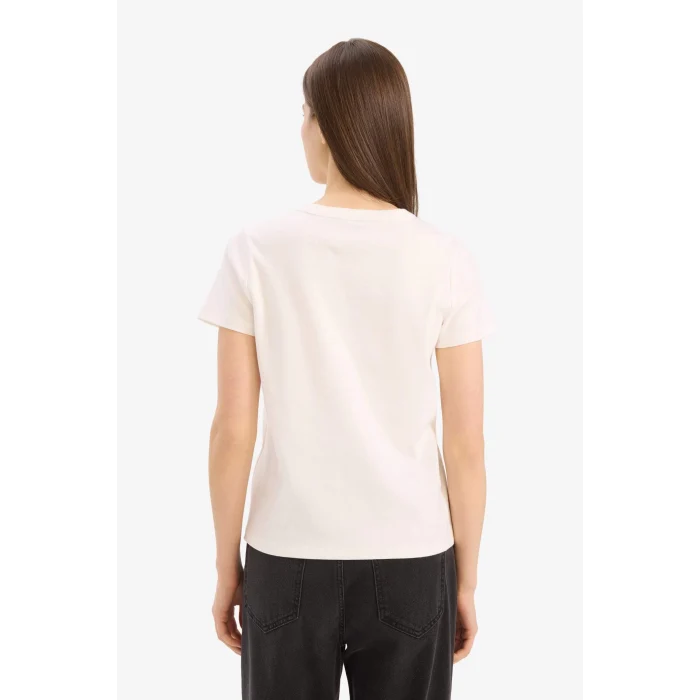 Defacto E5451 Ekru Regular Fit Bisiklet Yaka Basic Düz Kısa Kollu Tişört