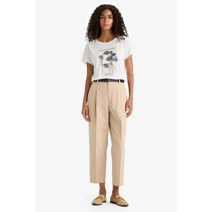 Defacto E5138 Ekru Bisiklet Yaka Çiçekli Kısa Kollu Tişört