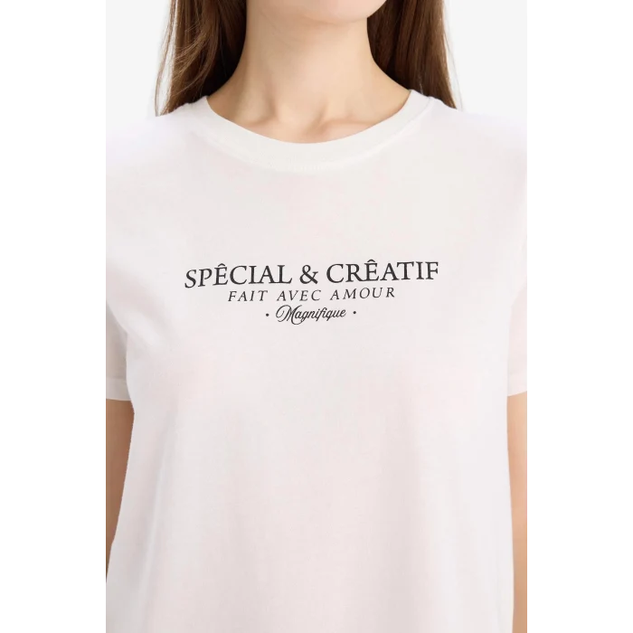 Defacto E2790 Beyaz Regular Fit Bisiklet Yaka Baskılı Penye Kısa Kollu Beyaz Tişört