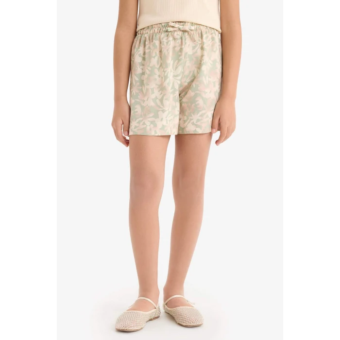 Defacto E0648 Yeşil Kız Çocuk Çiçek Desenli Viskon Şort