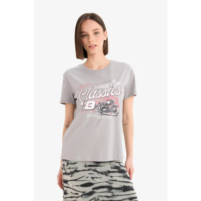 Defacto D9601 Gri Regular Fit Bisiklet Yaka Baskılı Kısa Kollu Tişört