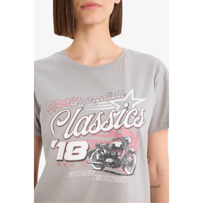 Defacto D9601 Gri Regular Fit Bisiklet Yaka Baskılı Kısa Kollu Tişört