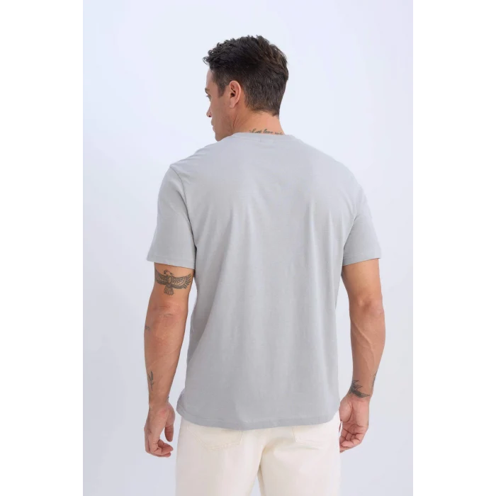 Defacto V7699 Gri %100 Pamuk New Regular Fit Bisiklet Yaka Basic Düz Kısa Kollu Tişört