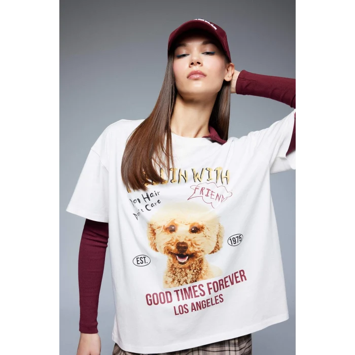 Defacto F2648 Beyaz Coool Oversize Geniş Kalıp Bisiklet Yaka Baskılı Kısa Kollu Tişört