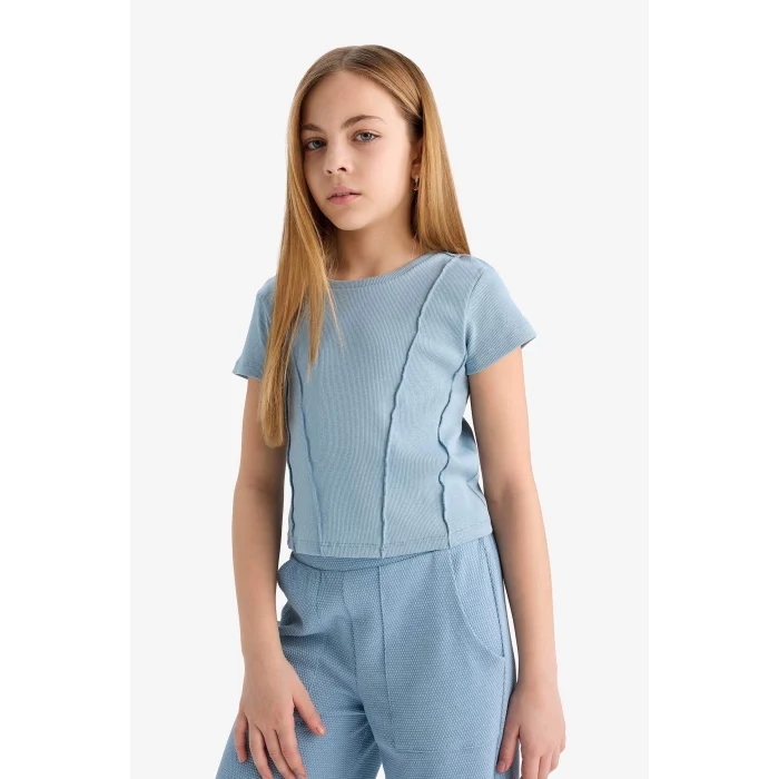 Defacto C0104 Mavi Kız Çocuk Slim Fit Dar Kesim Bisiklet Yaka Basic Düz Ribana Kısa Kollu Tişört