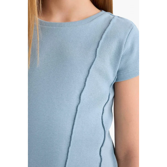 Defacto C0104 Mavi Kız Çocuk Slim Fit Dar Kesim Bisiklet Yaka Basic Düz Ribana Kısa Kollu Tişört
