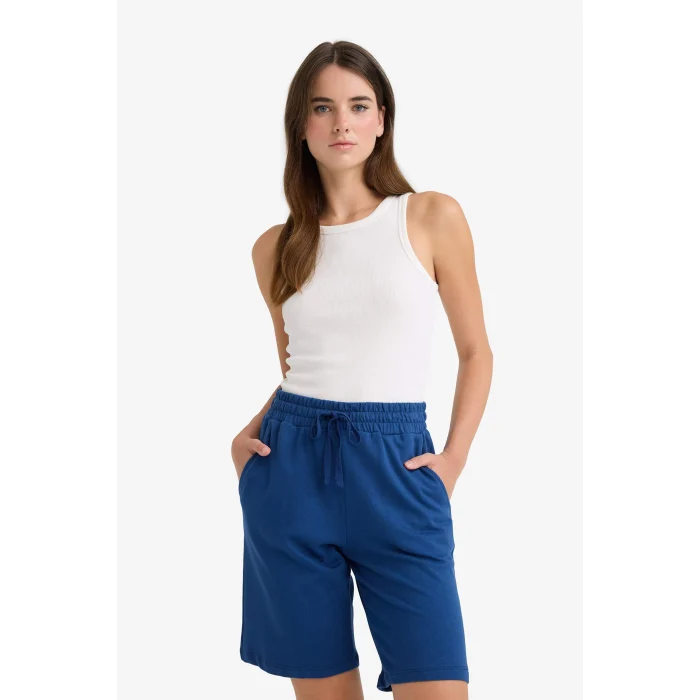 Defacto N7439 Lacivert Regular Fit Beli Lastikli Düz Paça Bermuda Şort