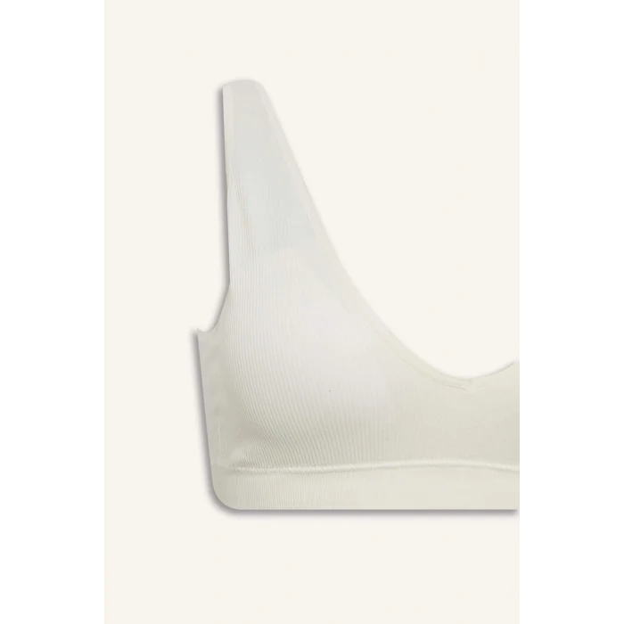 Defacto C1642 Beyaz Çıkarılabilir Pedli Seamles Bra-Fall in Love