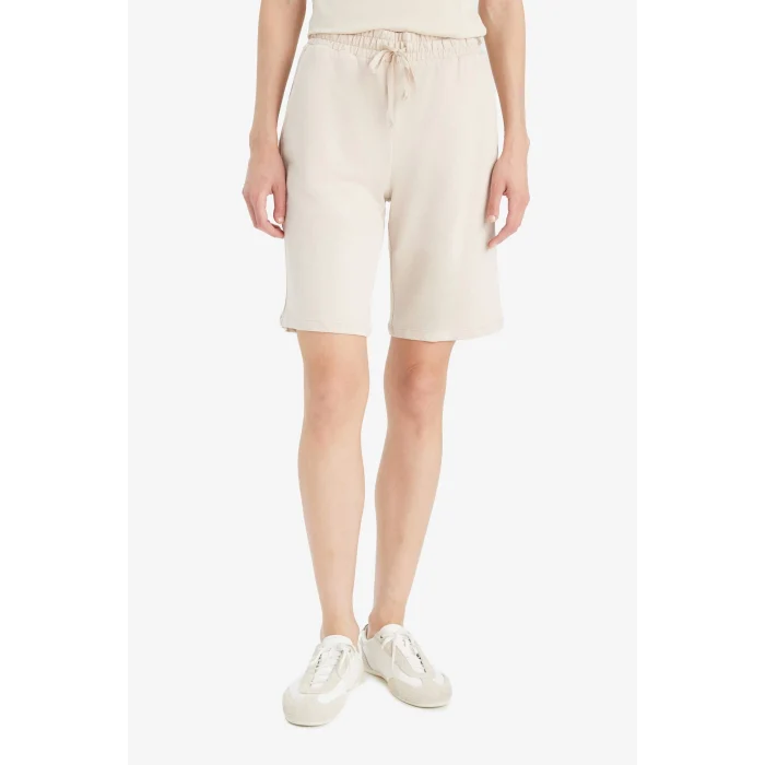 Defacto N7439 Bej Regular Fit Normal Bel Düz Paça Bermuda Şort