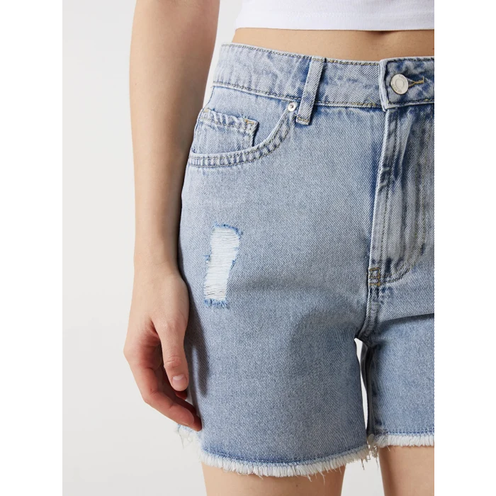 XSIDE Mavi Dar Fit Yırtık Detaylı Kadın Jean Şort