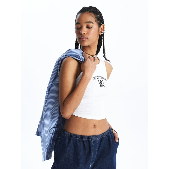 XSIDE ACTIVE Beyaz Bisiklet Yaka Nakışlı Kadın Crop