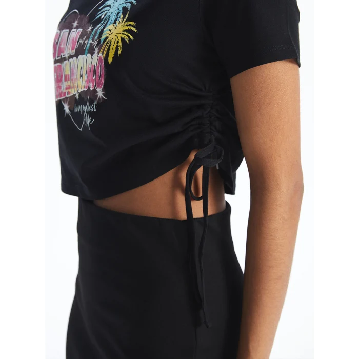 XSIDE Siyah Bisiklet Yaka Baskılı Kısa Kollu Kadın Crop