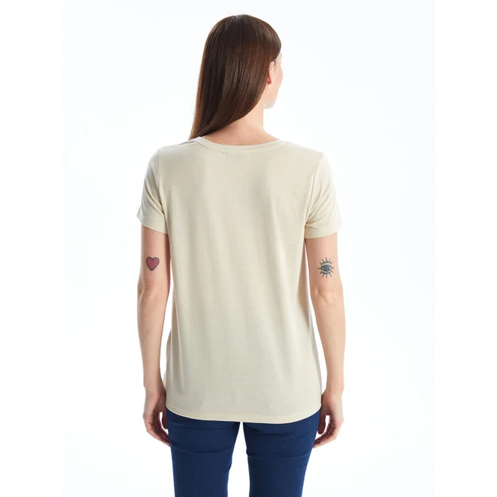 LCWAIKIKI Classic Bej Bisiklet Yaka Baskılı Kısa Kollu Kadın Tişört