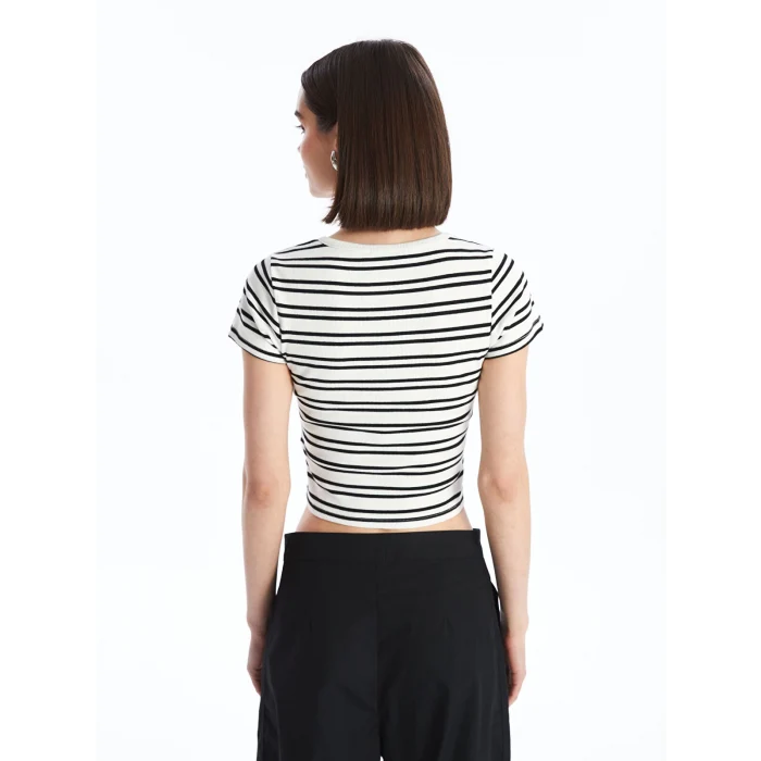 XSIDE Siyah V Yaka Çizgili Kısa Kollu Kadın Crop