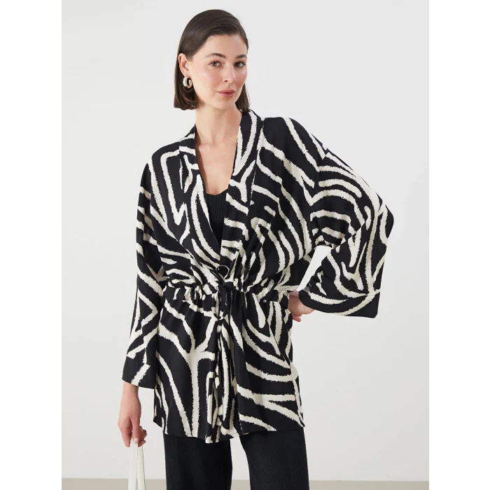 LCWAIKIKI Classic Siyah Şal Yaka Desenli Kadın Kimono