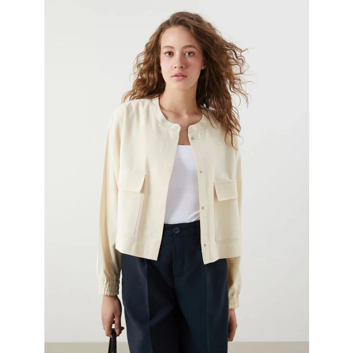 LCWAIKIKI Classic Bej Bisiklet Yaka Kadın Ceket