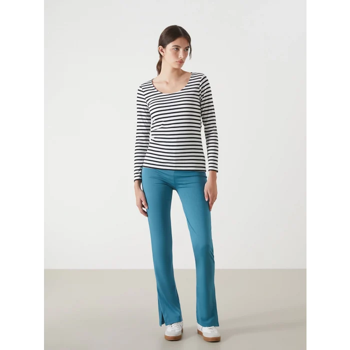 LCWAIKIKI Classic Siyah U Yaka Çizgili Kadın Body