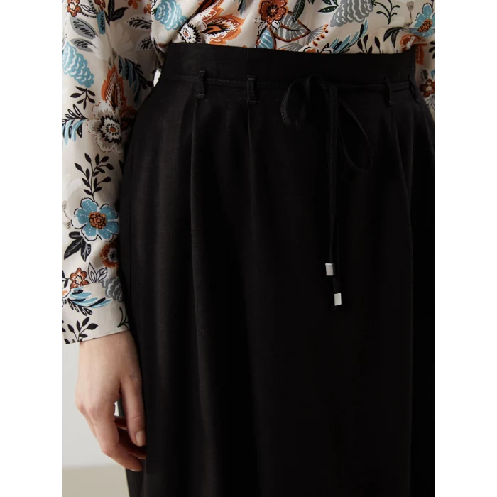 LCW Grace Siyah Beli Lastikli Keten Karışımlı Etek