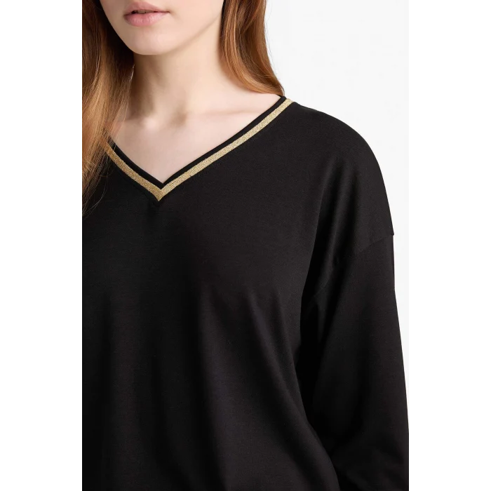 Defacto G0210AXBK81 Siyah Regular Fit V Yaka Uzun Kollu Tişört