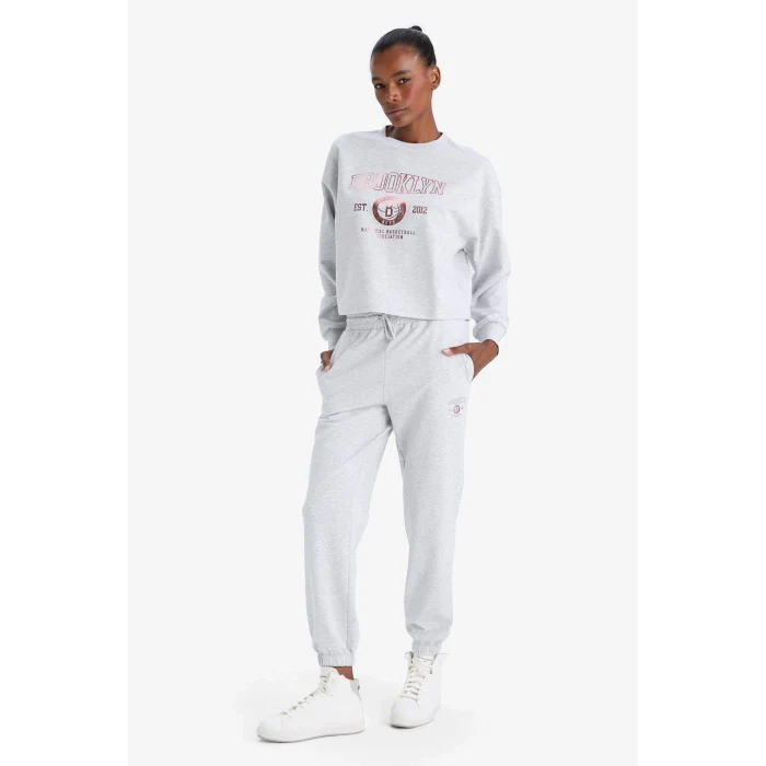 Defacto E8863AXGR421 Gri DeFactoFit NBA Brooklyn Nets Bisiklet Yaka Sporcu Sweatshirt