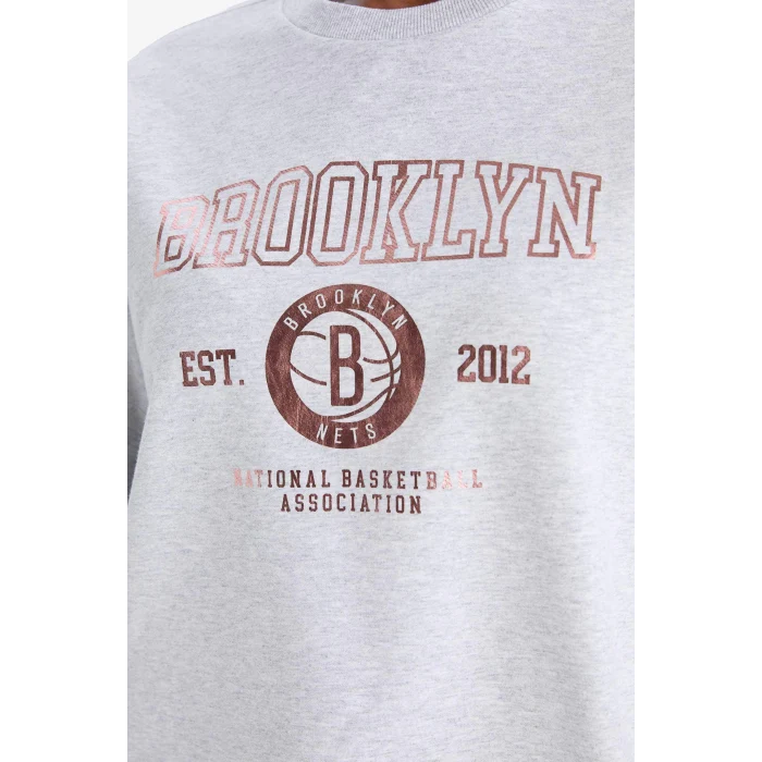 Defacto E8863AXGR421 Gri DeFactoFit NBA Brooklyn Nets Bisiklet Yaka Sporcu Sweatshirt