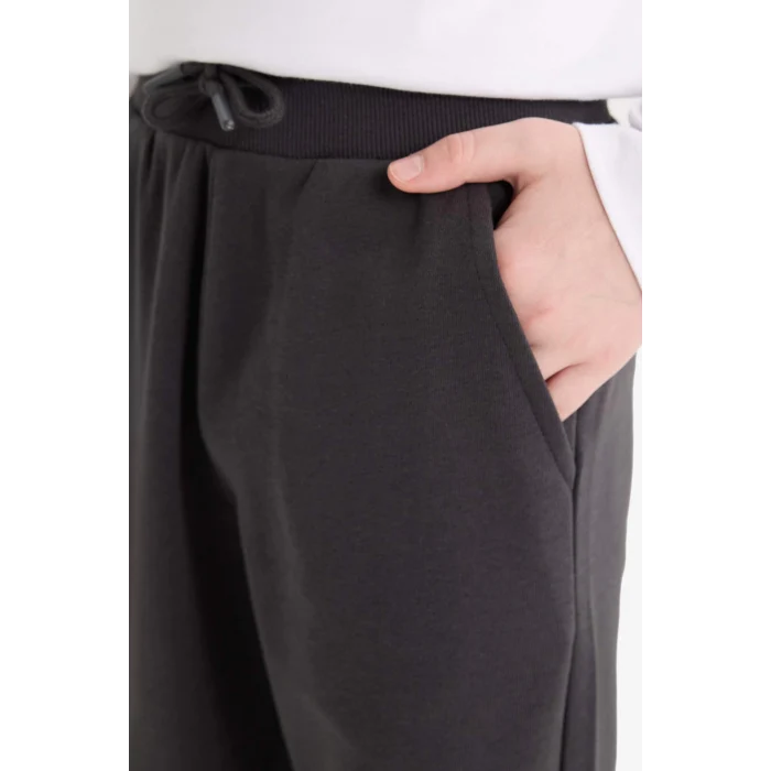 Defacto K8852A6AR138 Antrasit Erkek Çocuk Beli Lastikli Okul Jogger Eşofman Altı