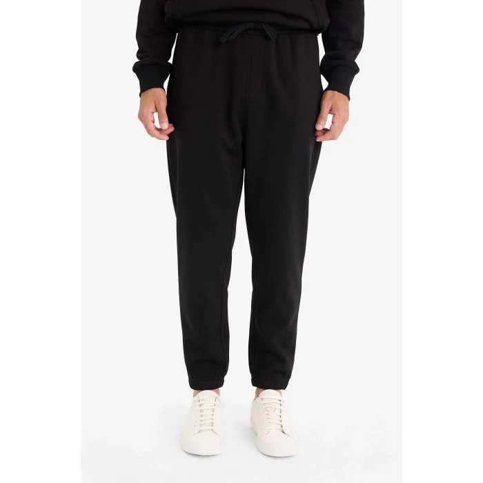 Defacto E6326AXBK81 Siyah Regular Fit Beli Bağcıklı Cepli Paçası Lastikli Şardonlu Basic Düz Jogger Eşofman Altı