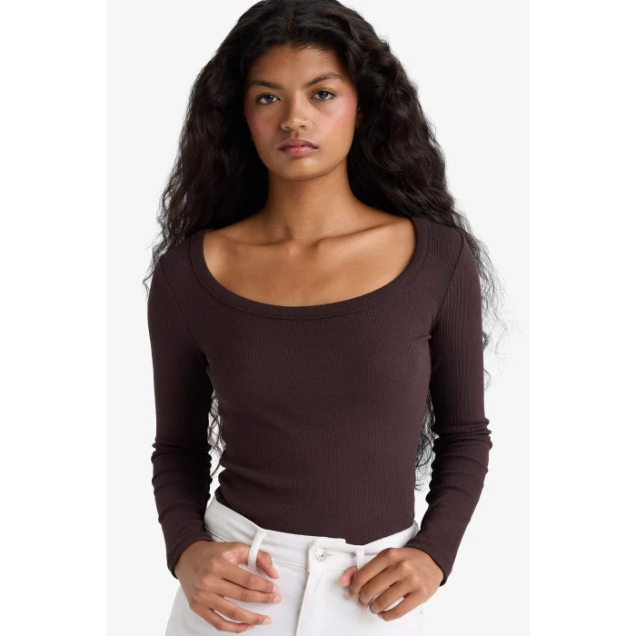 Defacto E5768AXBN340 Kahve Slim Fit Dar Kesim Yuvarlak Yaka Basic Düz Fitilli Kaşkorse Uzun Kollu Tişört