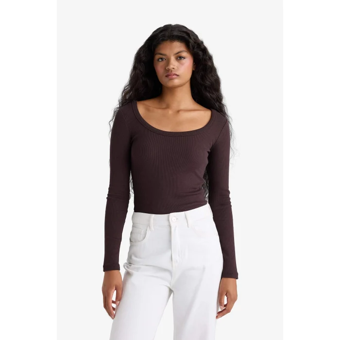 Defacto E5768AXBN340 Kahve Slim Fit Dar Kesim Yuvarlak Yaka Basic Düz Fitilli Kaşkorse Uzun Kollu Tişört