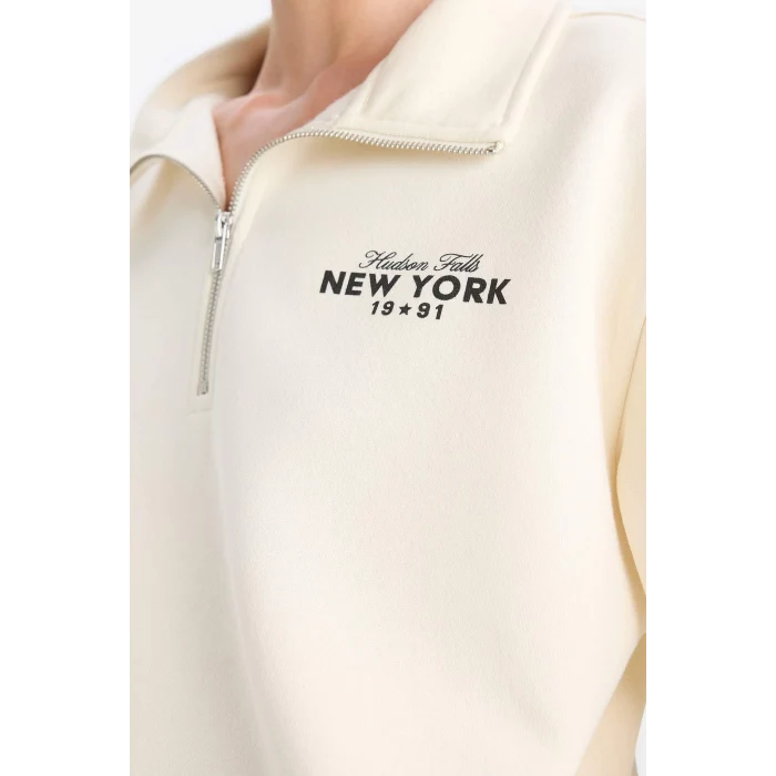 Defacto F1066AXBG759 Bej Regular Fit Yarım Fermuarlı Baskılı Kalın Sweatshirt