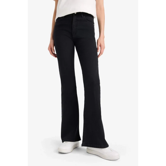 Defacto E9157AXNM40 Siyah Mia Flare Fit Normal Bel İspanyol Paça Uzun Jean Pantolon