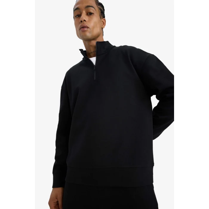 Defacto E9363AXBK81 Siyah Boxy Fit Dik Yaka Yarım Fermuarlı Skuba Dalgıç Kumaş Sweatshirt
