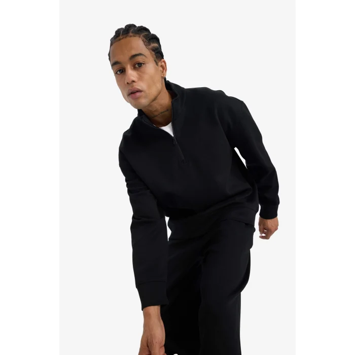 Defacto E9363AXBK81 Siyah Boxy Fit Dik Yaka Yarım Fermuarlı Skuba Dalgıç Kumaş Sweatshirt