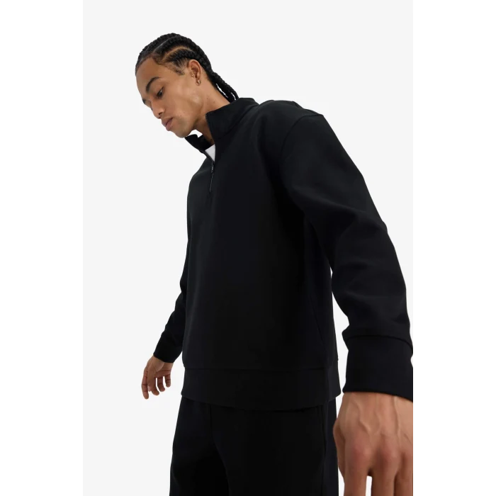 Defacto E9363AXBK81 Siyah Boxy Fit Dik Yaka Yarım Fermuarlı Skuba Dalgıç Kumaş Sweatshirt